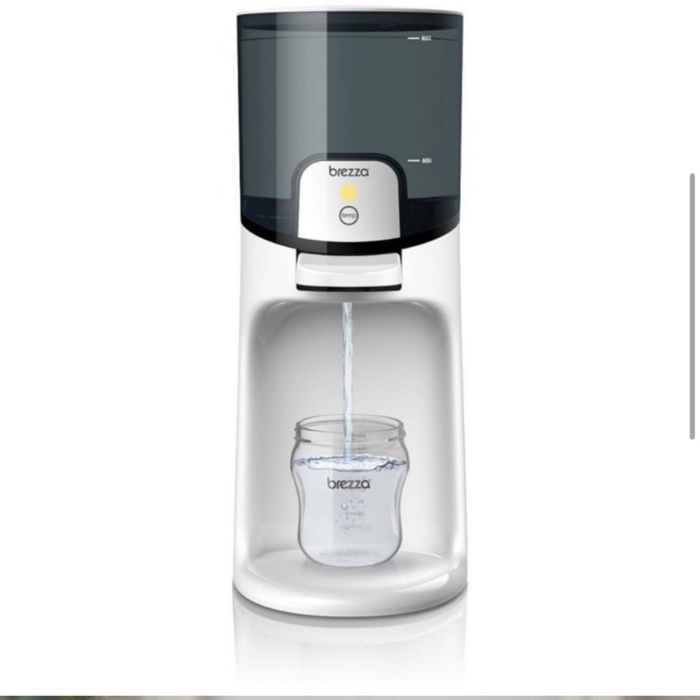 Baby Brezza Water dispenser